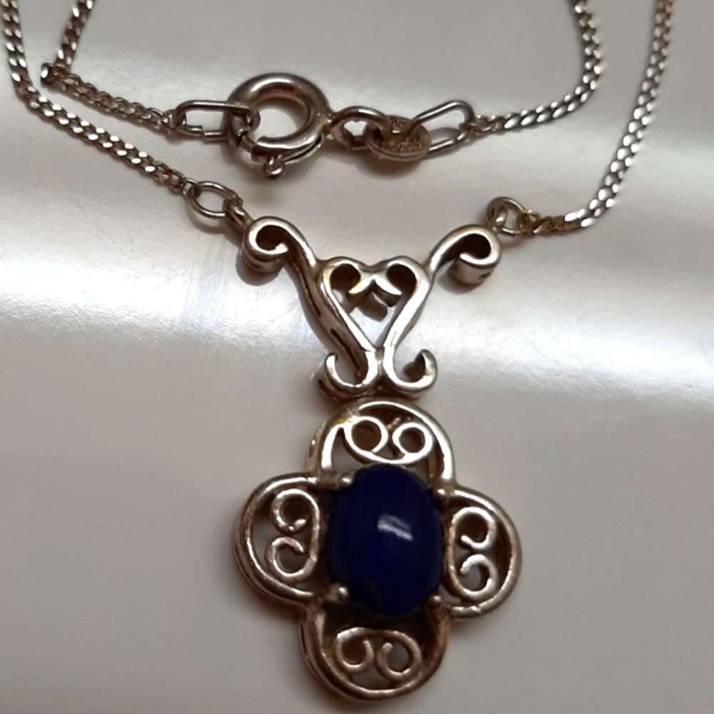 925 SS Goldtone Mexico Blue Sapphire "18 Necklace